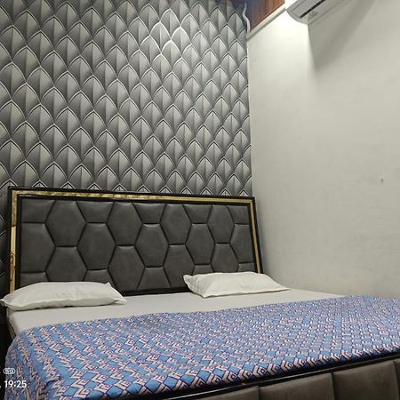 Hari Krishnam Residency Hotel Matura Exterior foto